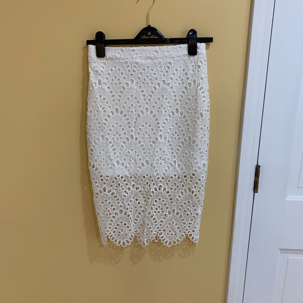 NWOT Boutique White skirt